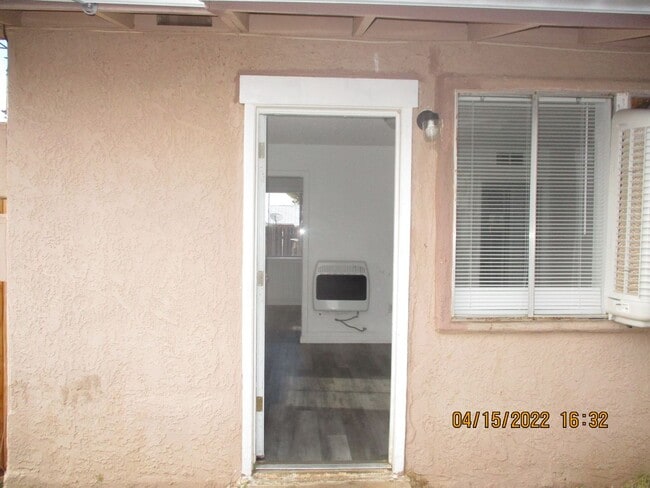 524 North Ave Unidad North Apt B/PM1209
