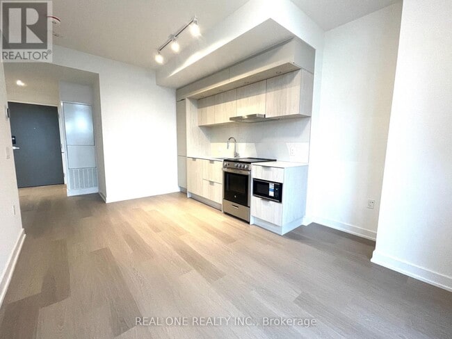 Photo - 448 Burnhamthorpe Rd W Unité 2109