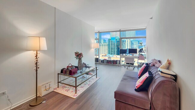 Photo - 220 E Illinois St Unit 2402