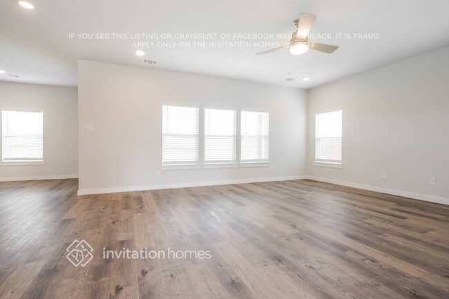 Photo - 430 Amberville Dr