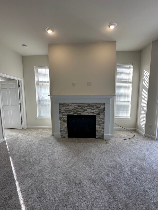 Photo - Fabulous Brookfield Ranch Style Condo Avai...