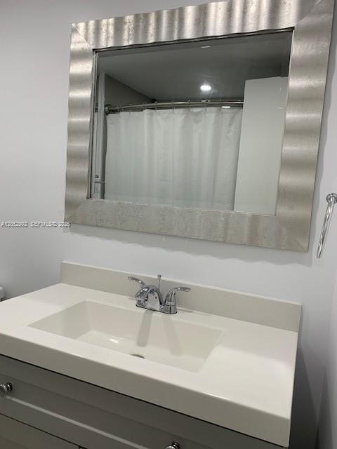 Photo - 1035 W 77th St Unit 304