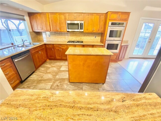 Photo - 400 Davenport Ln