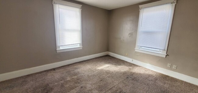 478.5 W Cambridge St