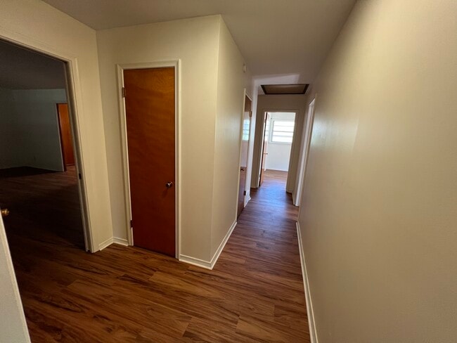 Photo - 122 SE Morningside Ave