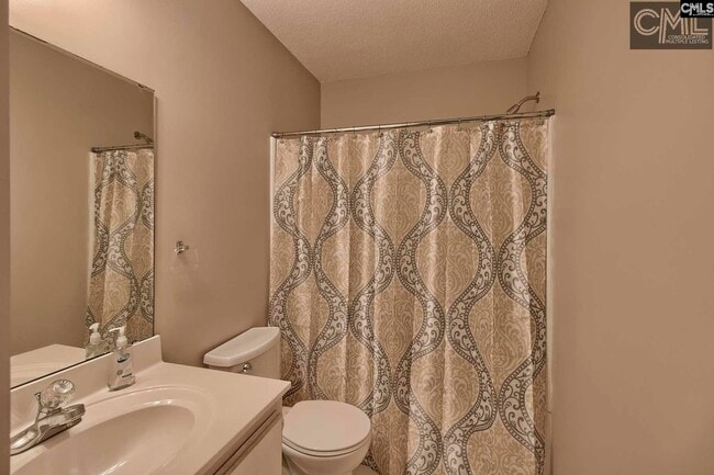 Photo - 104 Clouser Dr