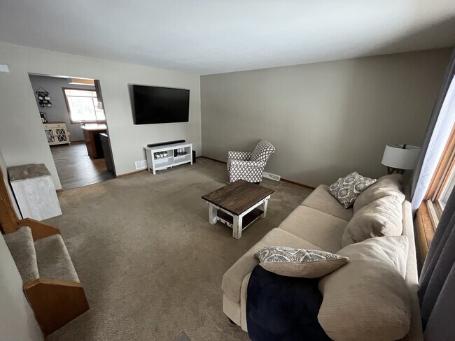 Living Room - W245N6688 Bowling Green Ct