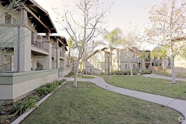 Yorba Linda Apartments