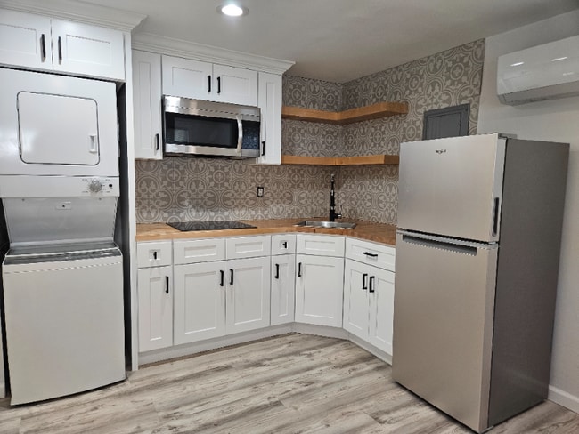 Photo - 149 Walnut St