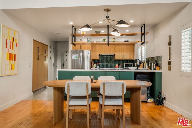 Photo - 3988 Beethoven St Unidad 10