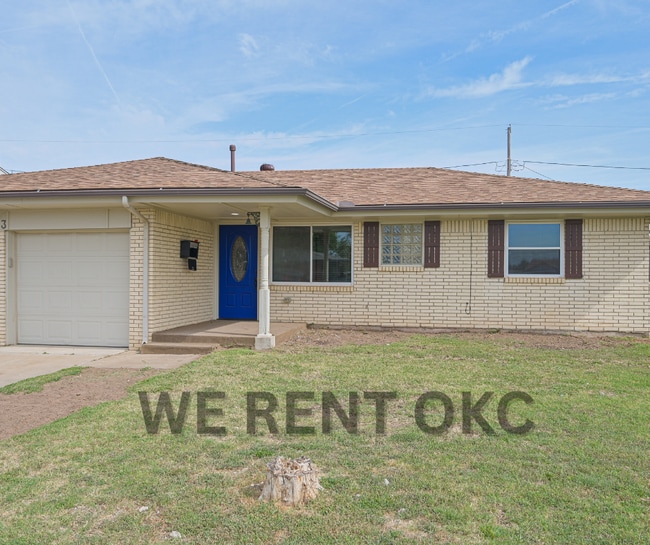 Building Photo - 853 SW 8th St