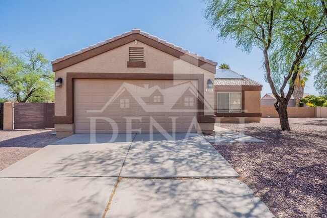 Building Photo - 8515 Placita De Lorena