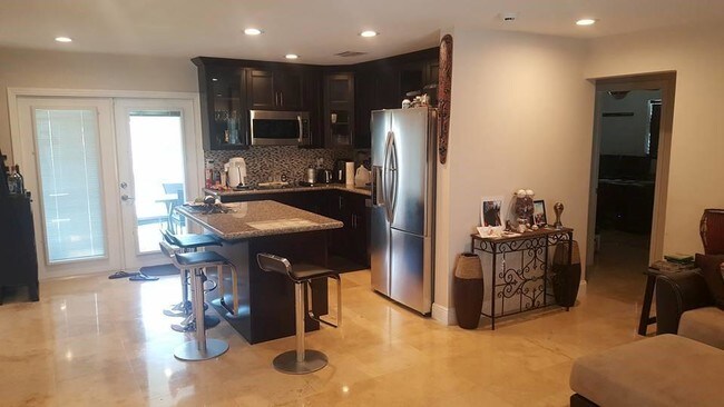 Photo - 2721 Sherman St