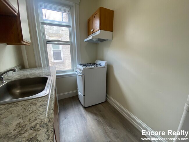 Photo - 364 Riverway Unit 01A