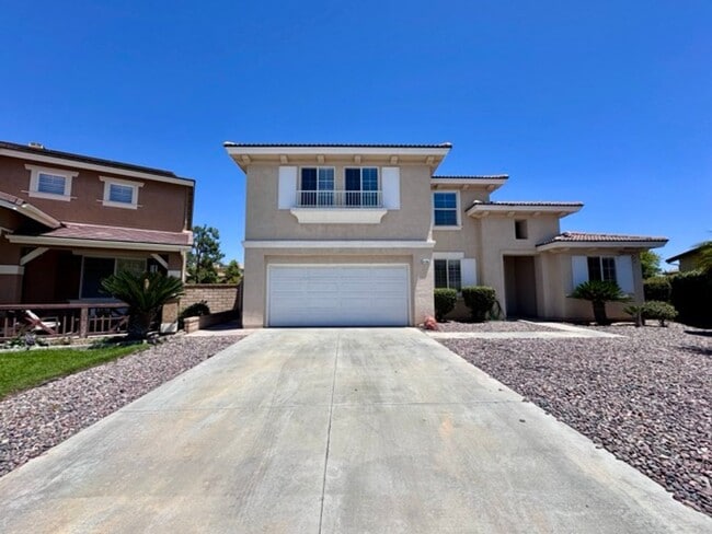 Murrieta Home with 6 Bedrooms plus a Bonus... - Murrieta Home with 6 Bedrooms plus a Bonus...