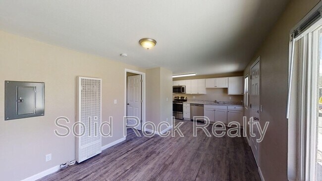 Photo - 2409 E St Vrain St