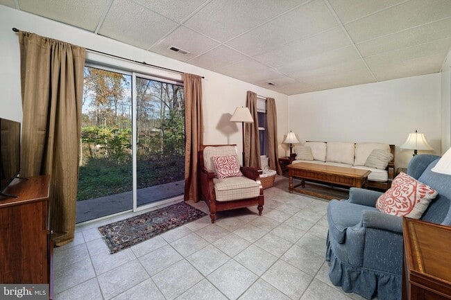 Photo - 11 Stonewall Ct