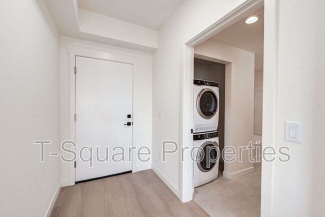 Photo - 3402 Colby Ave
