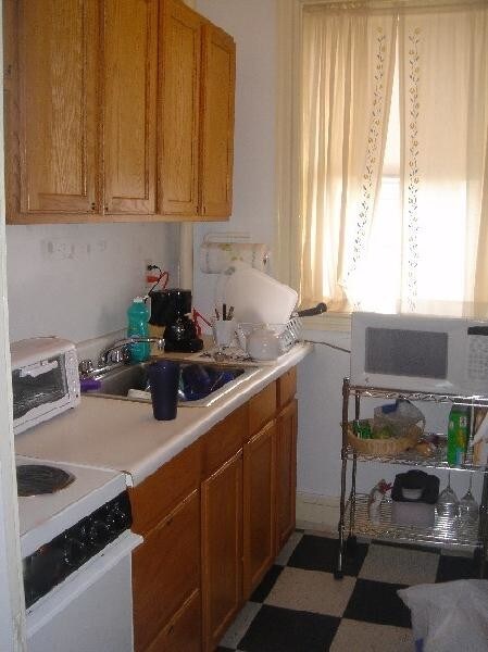 Photo - 6 Webley St Unit 2