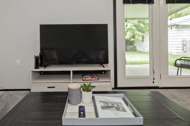 Photo - 1178 Mohegan Trl Unit ID1061093P