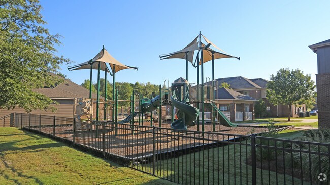 Photo - Dunwoody Place