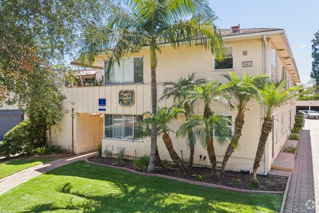 Building Photo - 529-541 S. El Molino Ave.