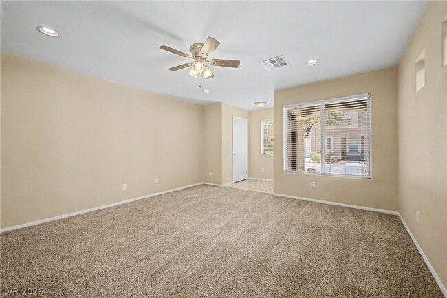 Photo - 6077 Aripeka St