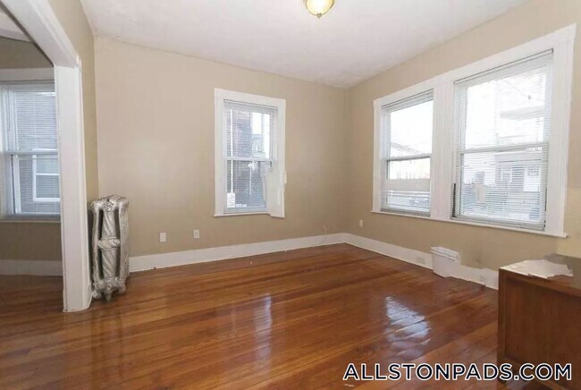 Photo - 4 Haskell St