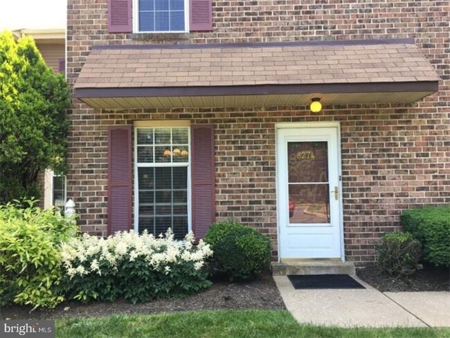 Building Photo - 627A Palmer Ln Unit A Rental