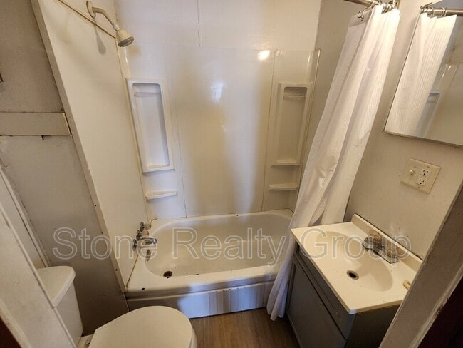 Photo - 2044 N 11th St Unidad 2