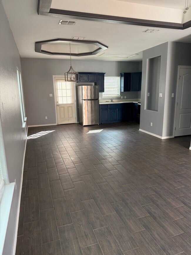 Photo - 2908 Rosemary Dr Unit 1