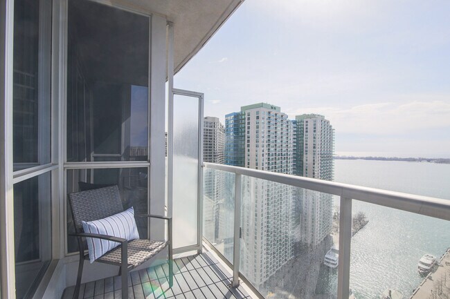Photo - 208 Queens Quay W Unit ID1031288P