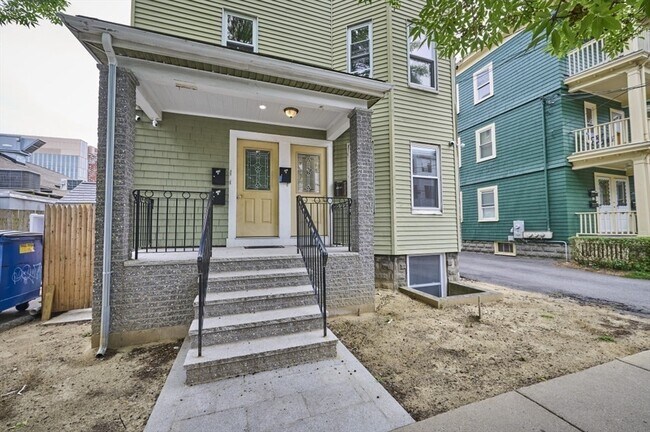 Photo - 103 Grant St