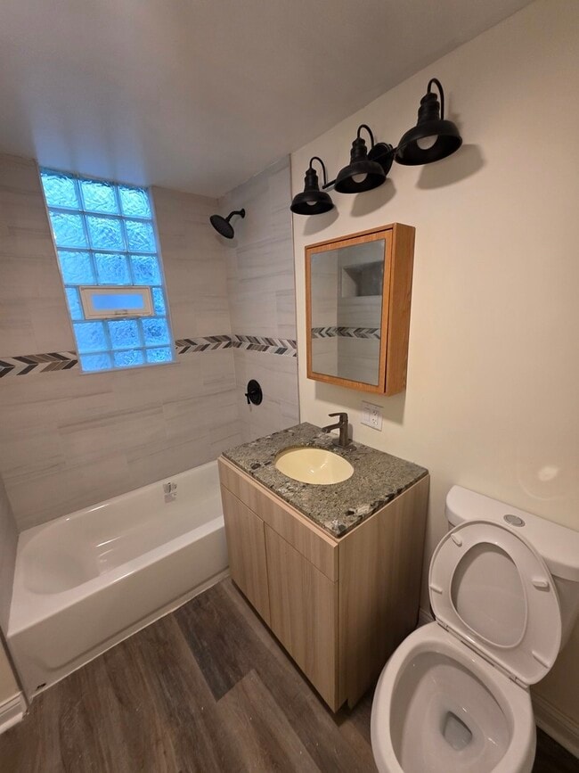 Photo - 10548 S Ave J