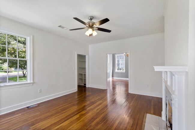 Photo - 4115 Council Cir