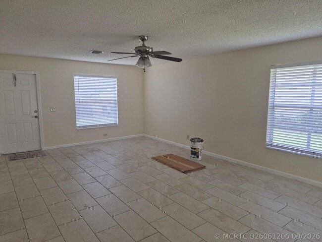 3793 Heather Dr W
