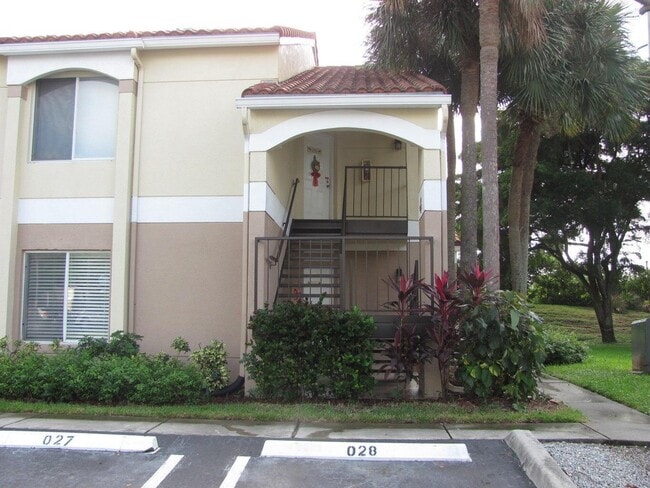 Building Photo - 815 Boynton Beach Blvd Unit 2-106