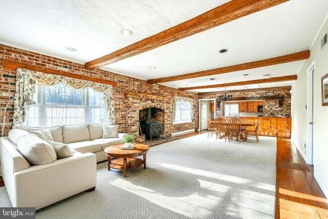 Photo - 4312 Silver Spring Rd