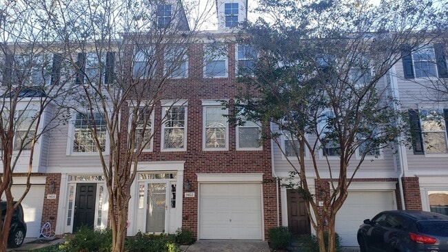Building Photo - Fantastic 3br 2.5ba Townhome in Delta Ridg...