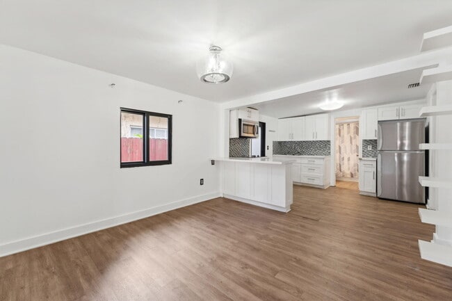 Photo - 1204 NW 70th St