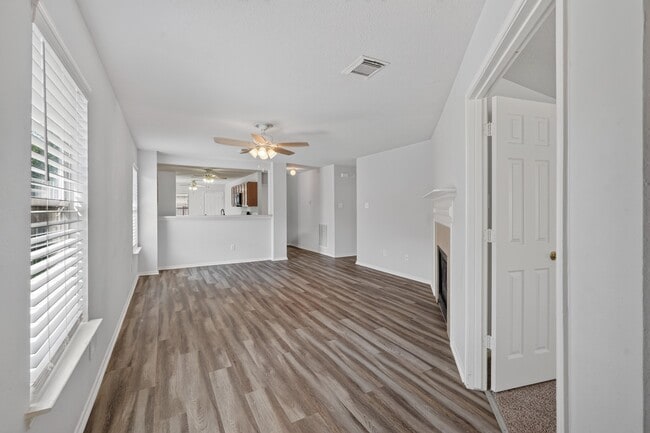 Photo - 21907 Willow Shade Ln