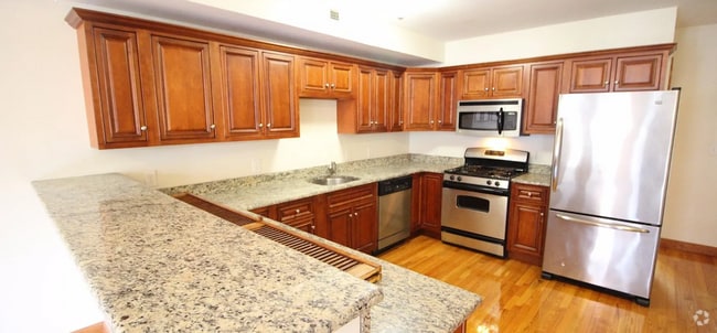 Building Photo - 102 Allston St Rental