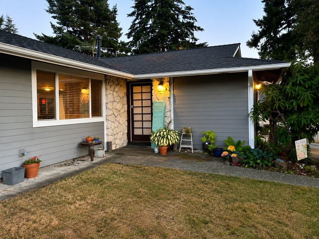 Photo - 13710 116th Pl NE