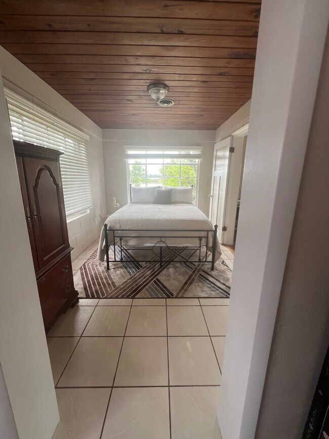 Photo - 8330 Honolulu Dr Unit 2