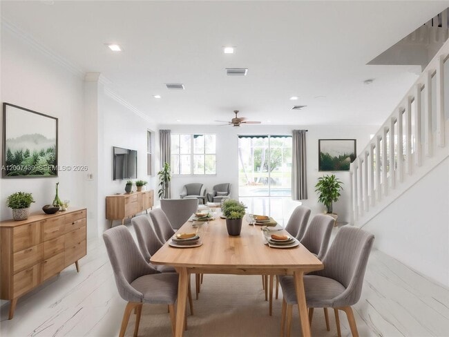 Photo - 801 Tanglewood Cir