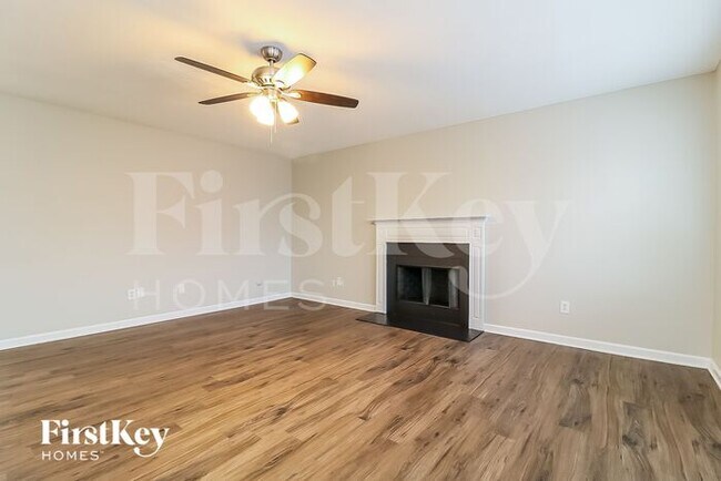 Photo - 309 Timberwood Dr