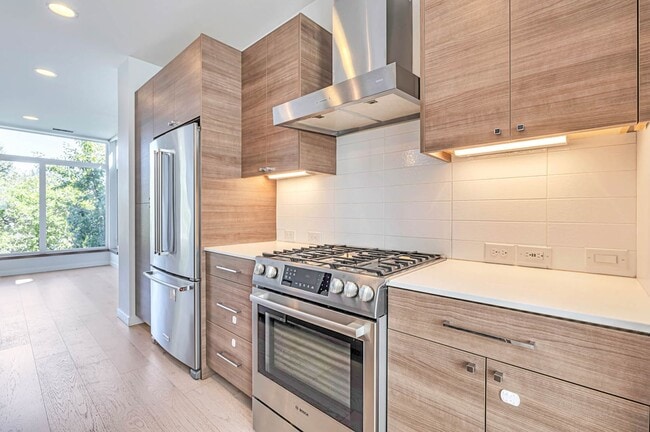 Photo - Great stand alone town home