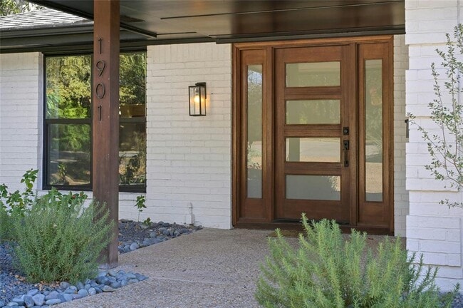 Photo - 1901 Glencliff Dr