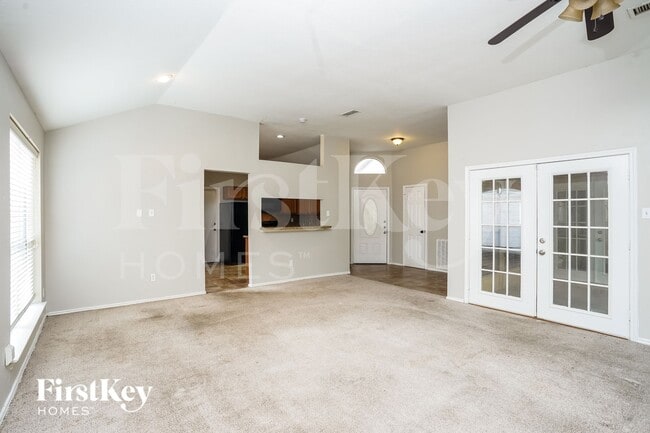 Photo - 2338 Loyanne Dr