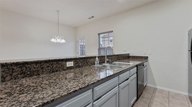 Photo - 3000 SW Windrift Ave